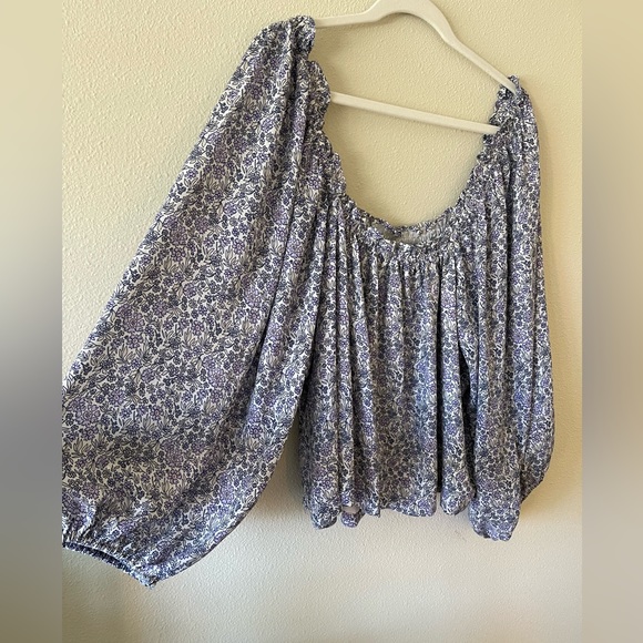 AMERICAN EAGLE FLOWY CROP BLOUSE - Picture 2 of 4